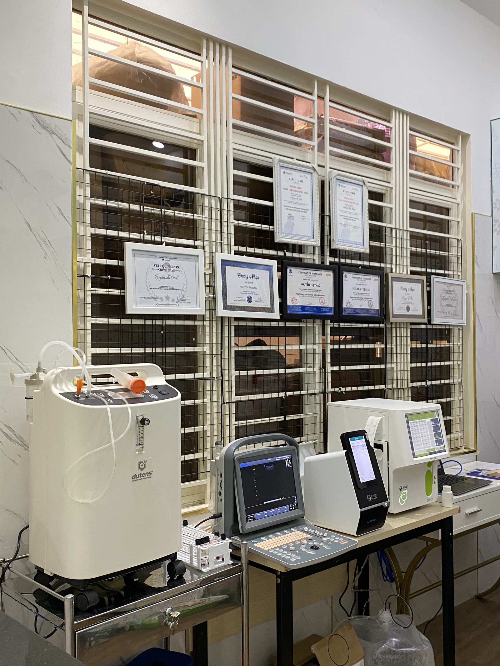 Trang thiết bị hiện đại tại bệnh viện thú y Vpet's